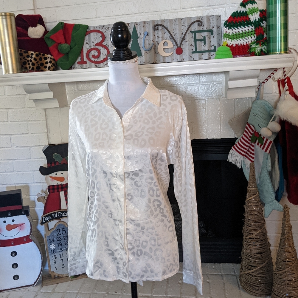 New Sexy Leopard Print Button Down Blouse - Picture 4 of 13